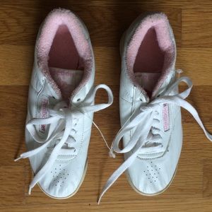 reebok classic princess pink